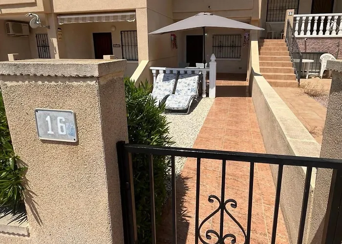 Tranquil Self Catering Golf Course Apartment